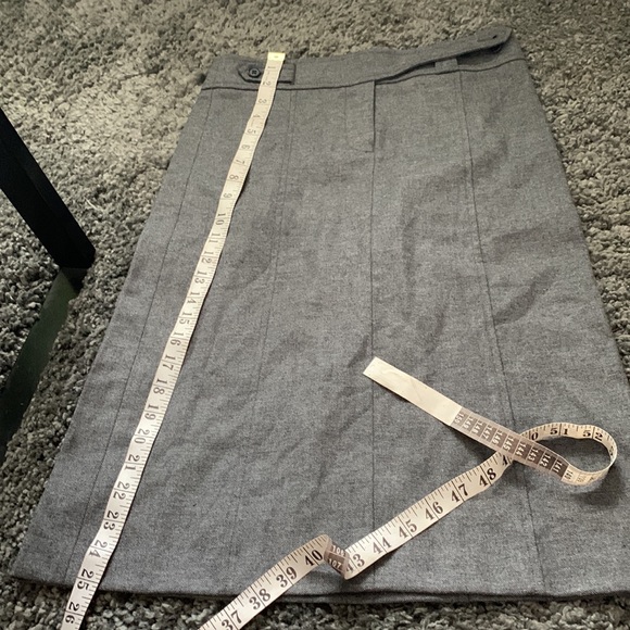 New theory a line wool knit skirt in new condition - Picture 6 of 6